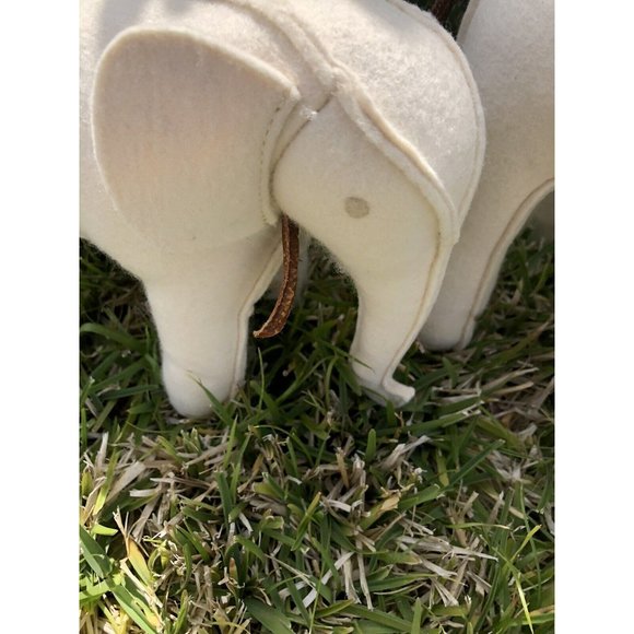 Baby Luxury Nursery Felt Animal Bookend Elephant Giraffe RH Restoration Hardware - Picture 5 of 5